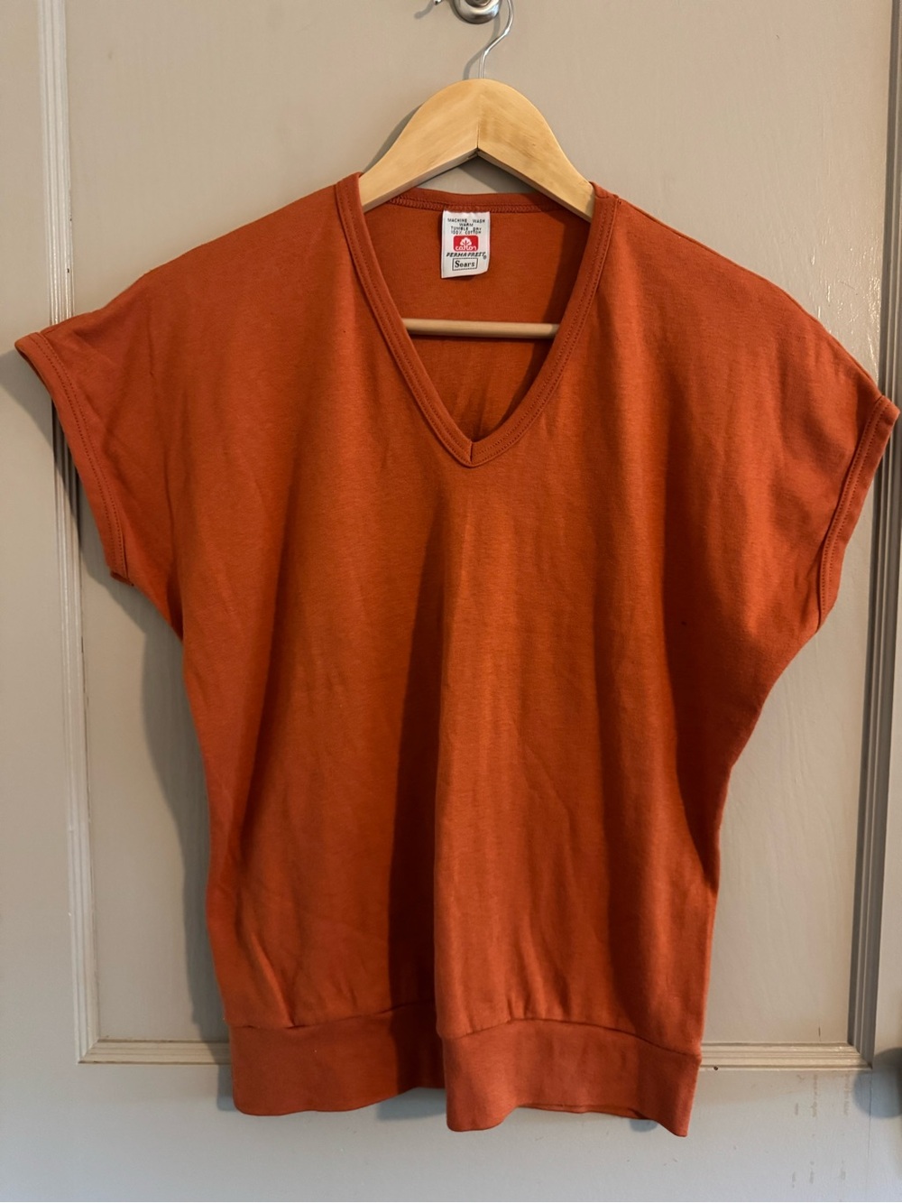 1970s era sears Women's Orange V-Neck t-shirt
